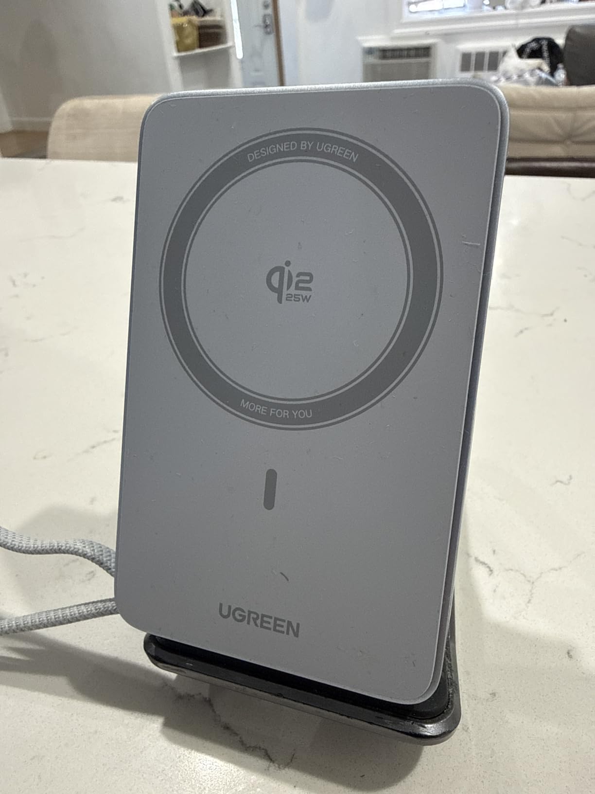 UGREEN MagFlow 10000mAh Qi2 25W Wireless Power Bank Built-in Cable | Qi2 25W wireless, built-in cable, 30W PD wired. MagSafe compatible. White for iPhone 17/12 customer photo 1