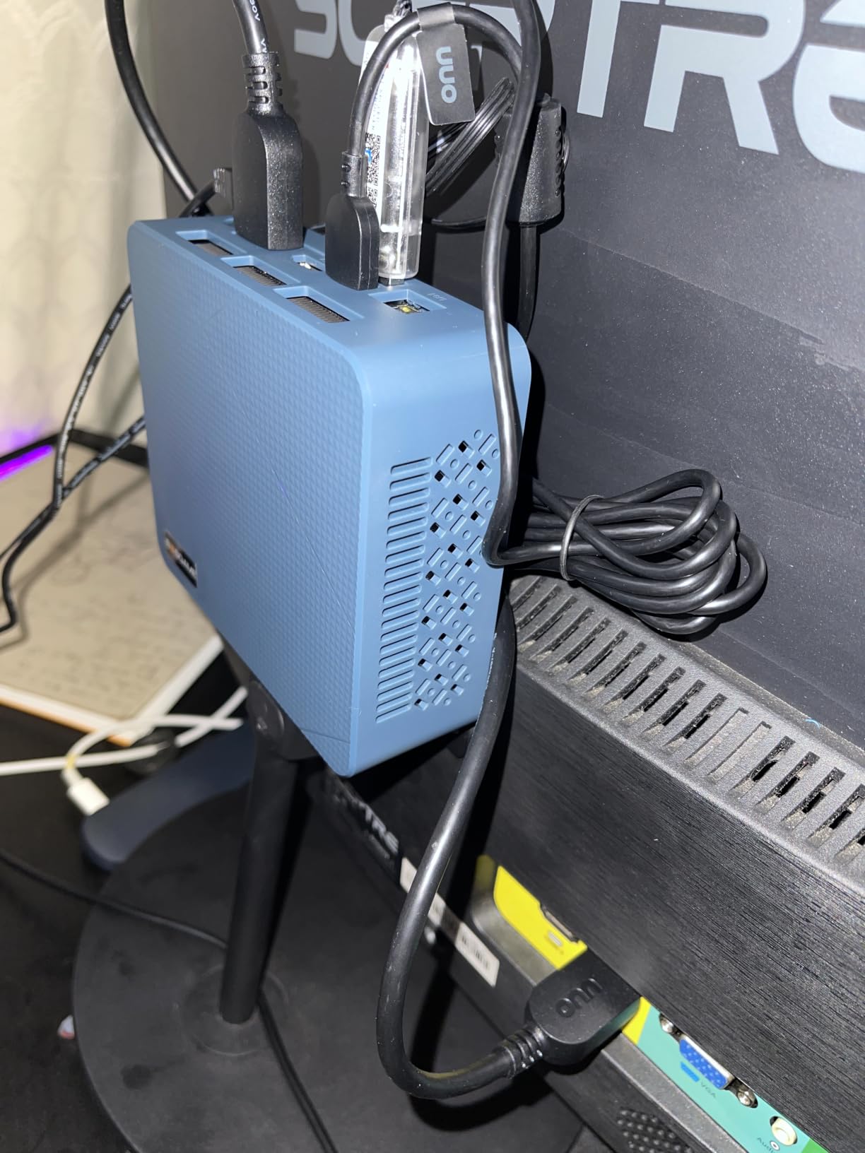 BOSGAME P4 Ultra Mini PC Gaming, Ryzen 7 7730U, 16GB RAM 1TB PCIe3.0 SSD, Dual 2.5G LAN, Wi-Fi 6E, BT5.2, 4K Triple Display HDMI/DP/Type-C, Home Office Business customer photo 1