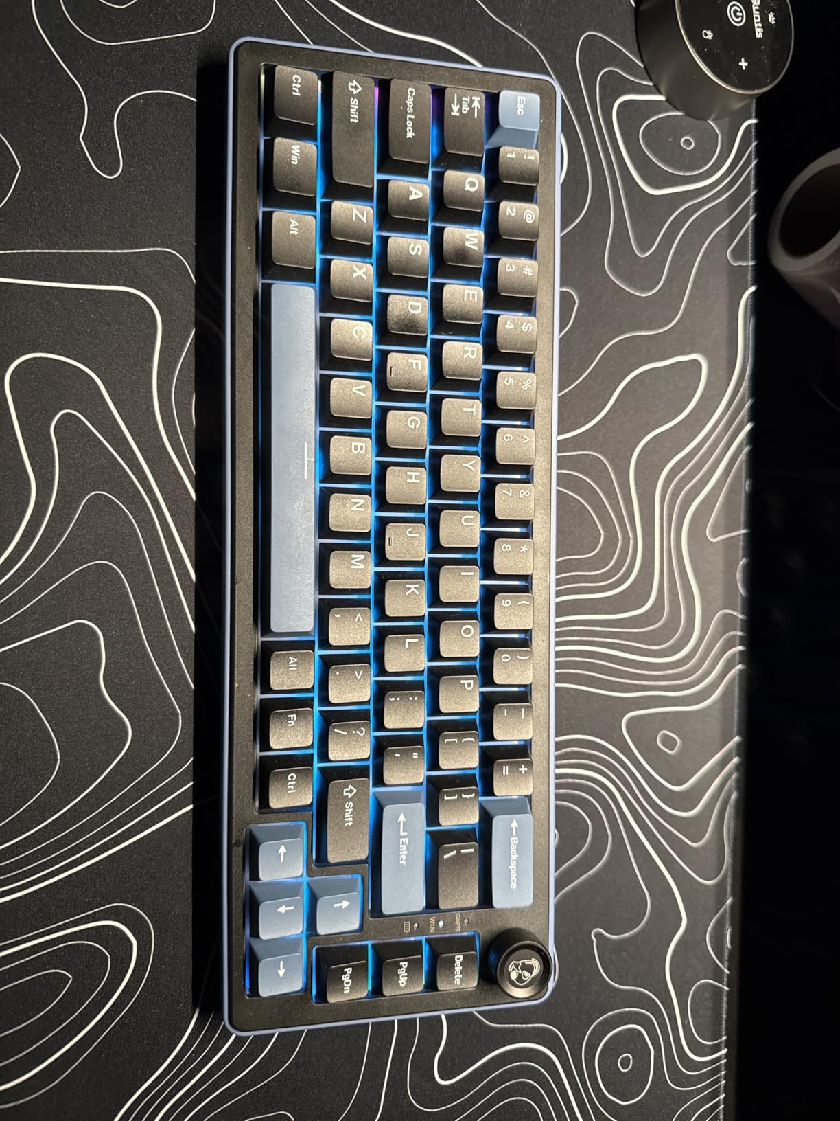 Ducky OK-M - 65% Wireless Mechanical Gaming Keyboard: Gasket-Mount Design, Hot-Swappable Switches, Five-Layer Acoustic Dampening, RGB, USB-C, 2.4Ghz, Bluetooth, Baby Switch customer photo 1