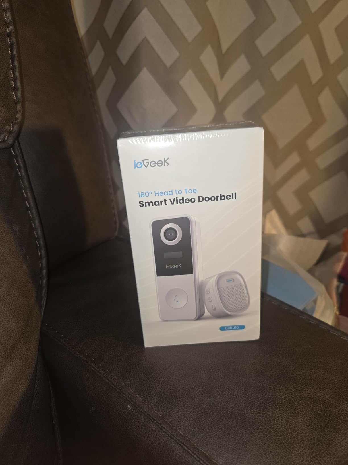 ieGeek Video Doorbell Camera Wireless, Head-to-Toe 180° Ultra View Battery Powered, No Subscription Fee, 2K 3MP HD, Smart Motion Detection, Real-time Alerts, Local/Cloud Storage, Only 2.4GHz WiFi customer photo 2