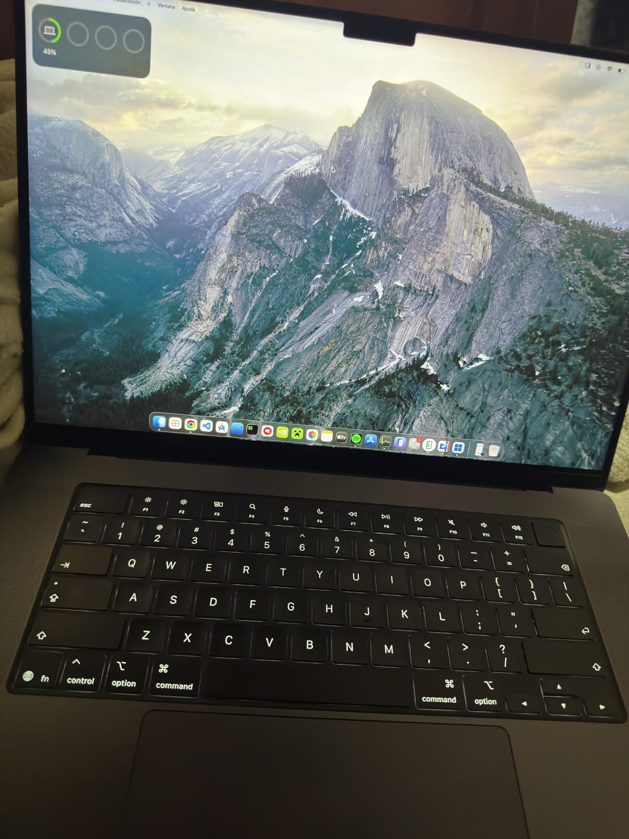 Apple 2026 MacBook Pro Laptop with Apple M5 Pro chip with 18-core CPU and 20-core GPU: Built for AI, 16.2-inch Liquid Retina XDR Display, 48GB Unified Memory, 1TB SSD, Wi-Fi 7; Silver customer photo 1