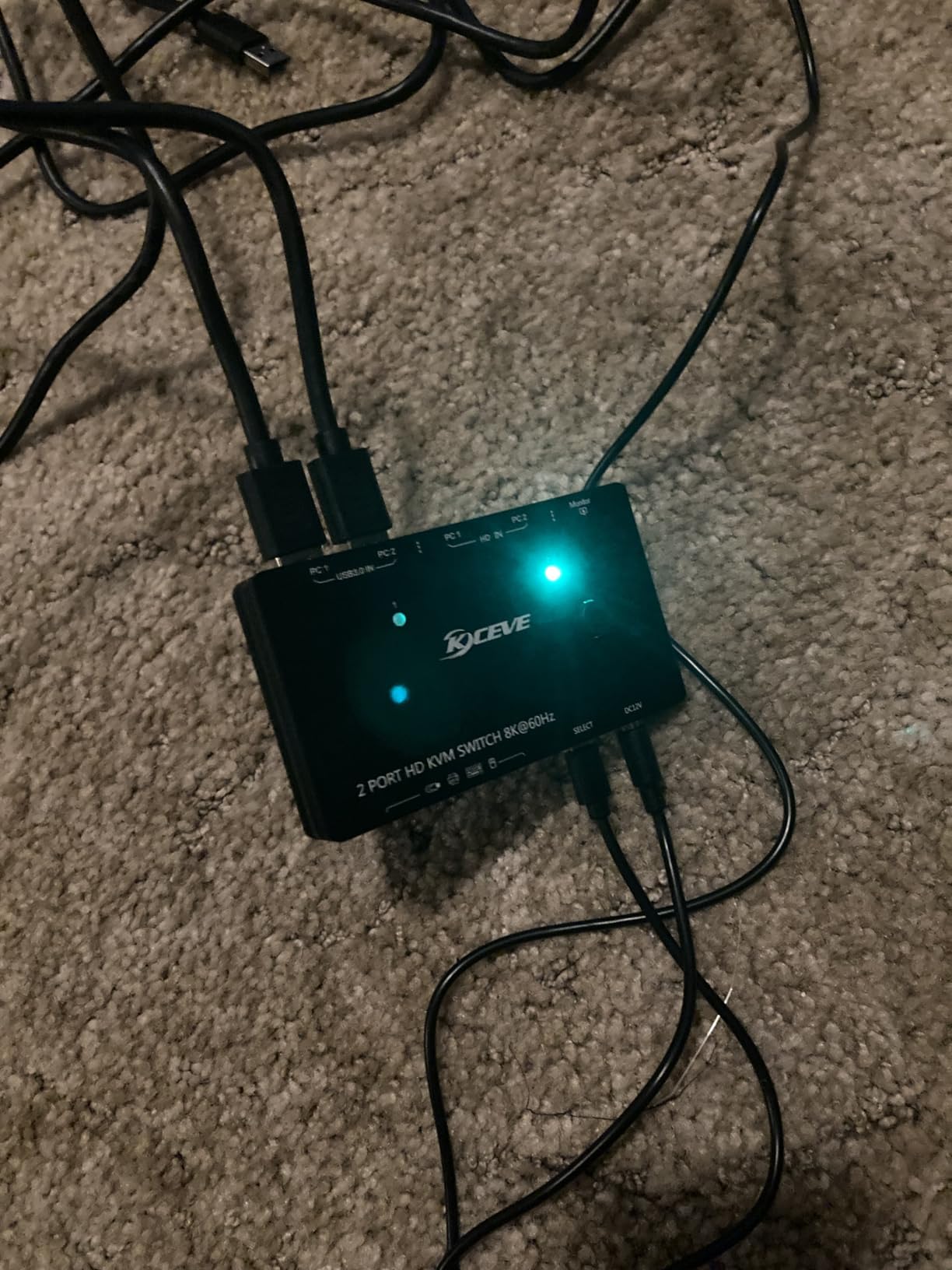 DP HDMI KVM Switch 3 Monitors 3 Computers, Triple Monitor KVM Switch with 4 USB3.0 Port for Keyboard Mouse Printer Support Extended/Mirror Mode, USB Cables, Controller and Power Adapter Included customer photo 2