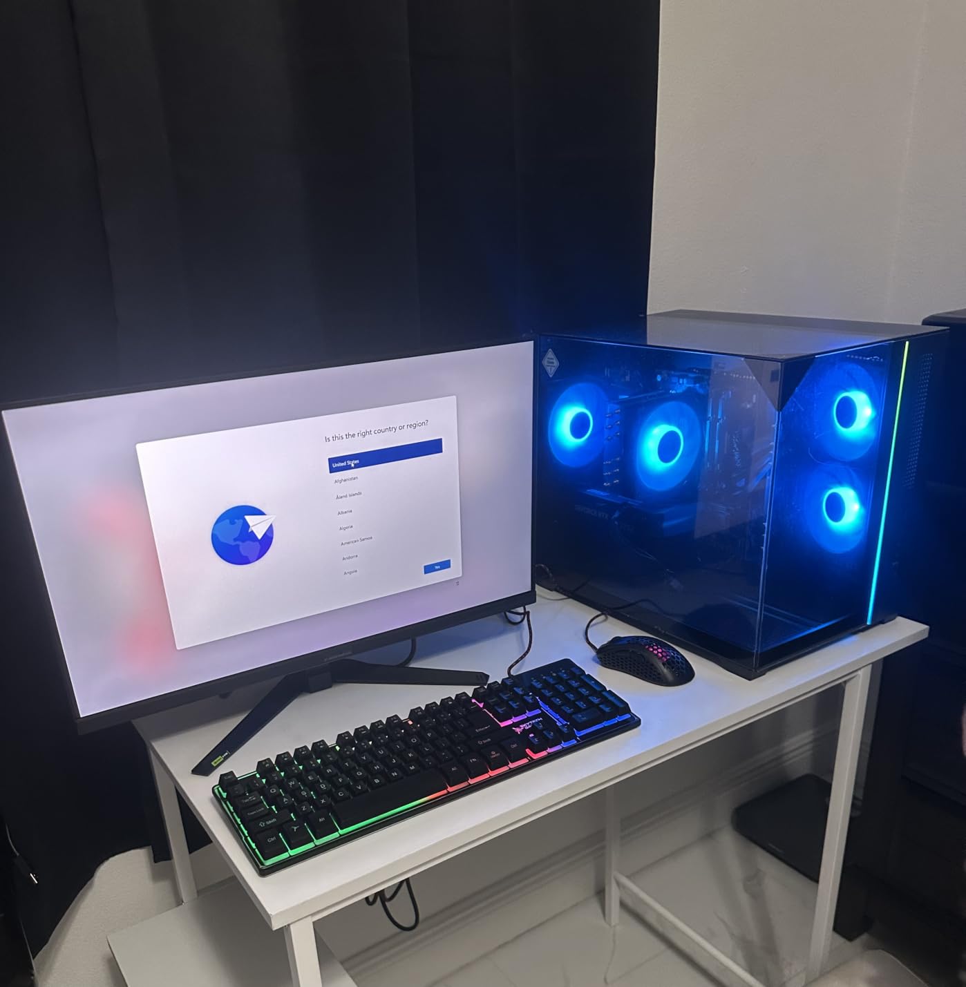 Skytech Gaming Crystal Gaming PC, Ryzen 5 5500, RTX 5060 Ti 8GB | | 32GB DDR4 RAM 3200, 1TB NVMe M.2 SSD, Windows 11, 650W GOLD PSU, Wi-Fi 5, Desktop customer photo 2