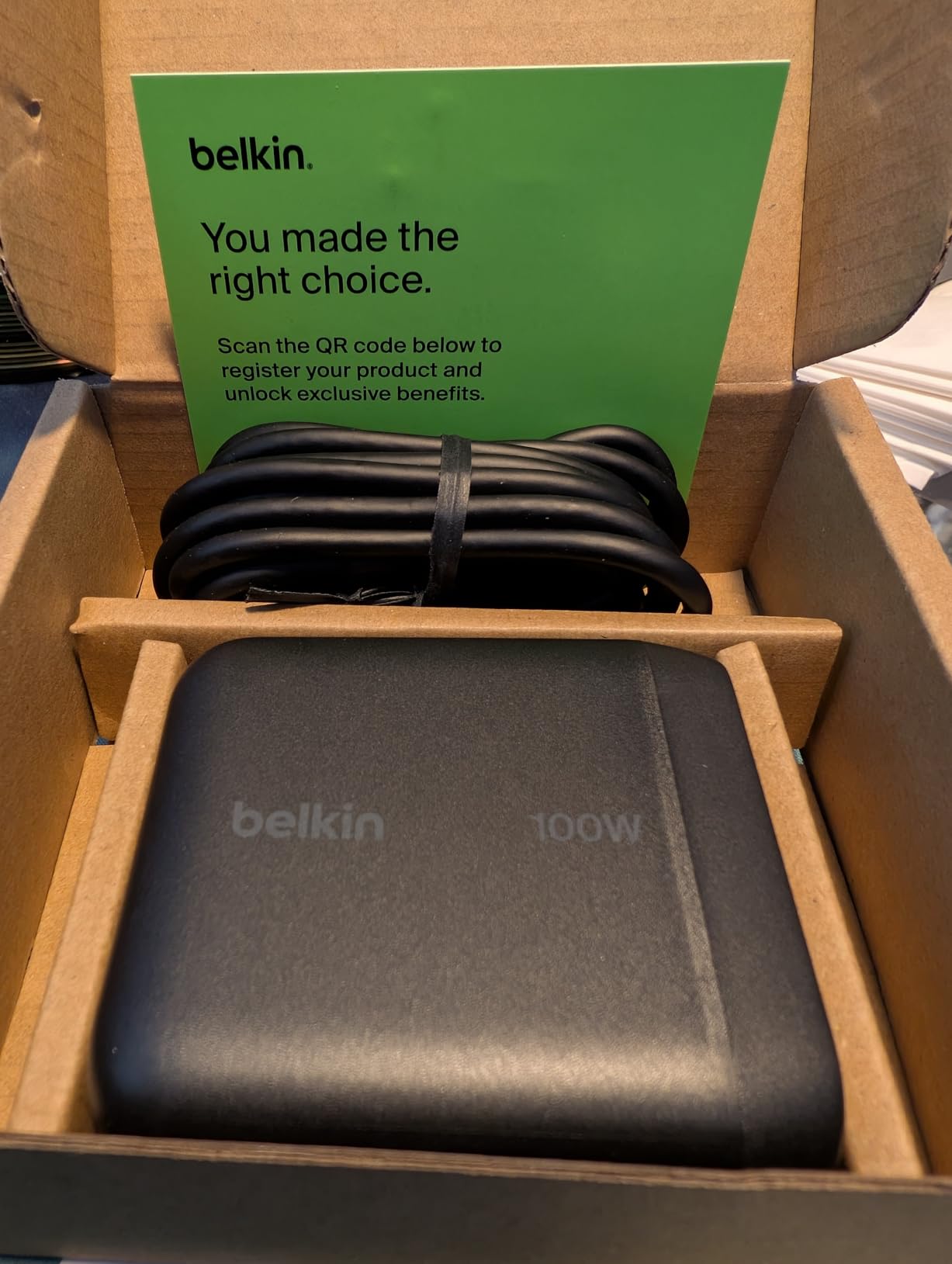 Belkin 100W Compact GaN USB C Charger Block Fast Charging for MacBook | PD 3.2, Super Fast Charging 2.0, Laptop Charger, iPad, iPhone 17, Samsung Galaxy, Pixel, Foldable Prongs, 5ft Cable Included customer photo 2