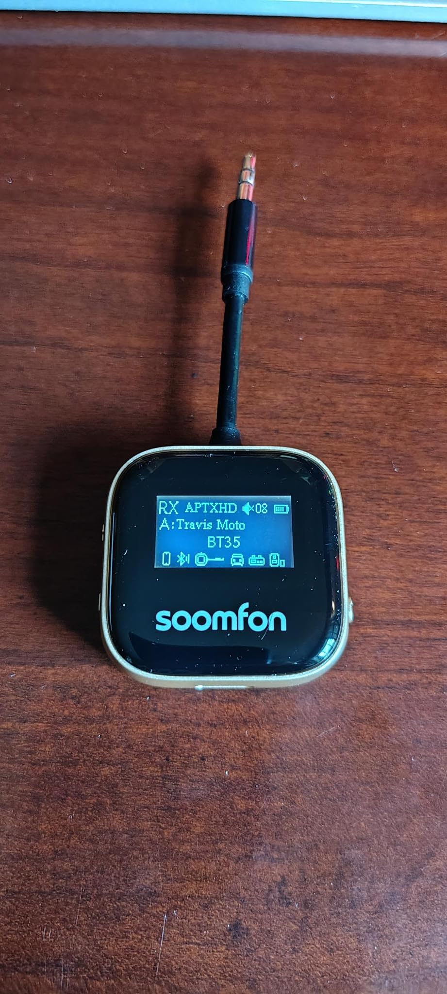 SOOMFON aptX-LL Bluetooth 5.3 Transmitter Receiver for TV to 2 Headphones | Airplane Bluetooth Adapter Low Latency with LCD Display 3.5mm for Plane Flying Gym Car Home Stereo System 23H Long Playtime customer photo 2