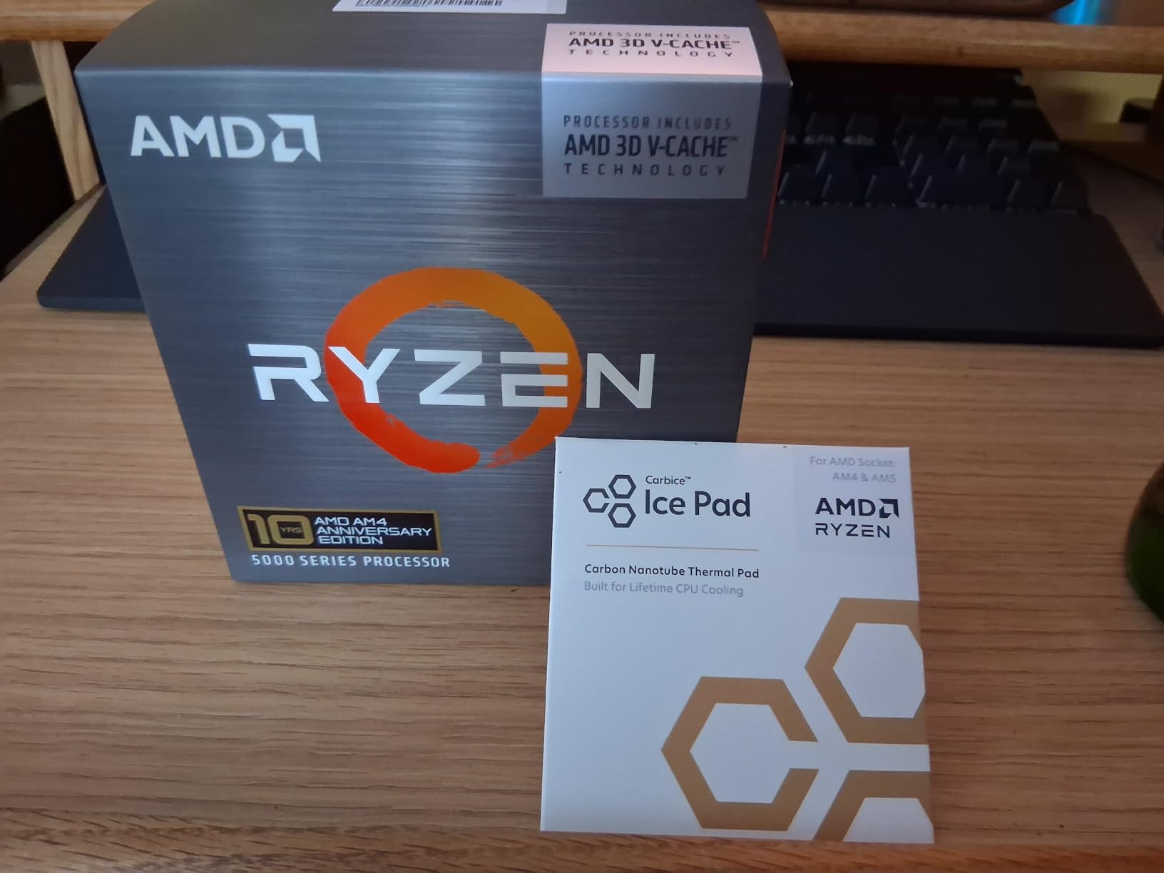 AMD Ryzen 7 5800X3D 8-core, 16-Thread Desktop Processor with AMD 3D V-Cache Technology customer photo 2
