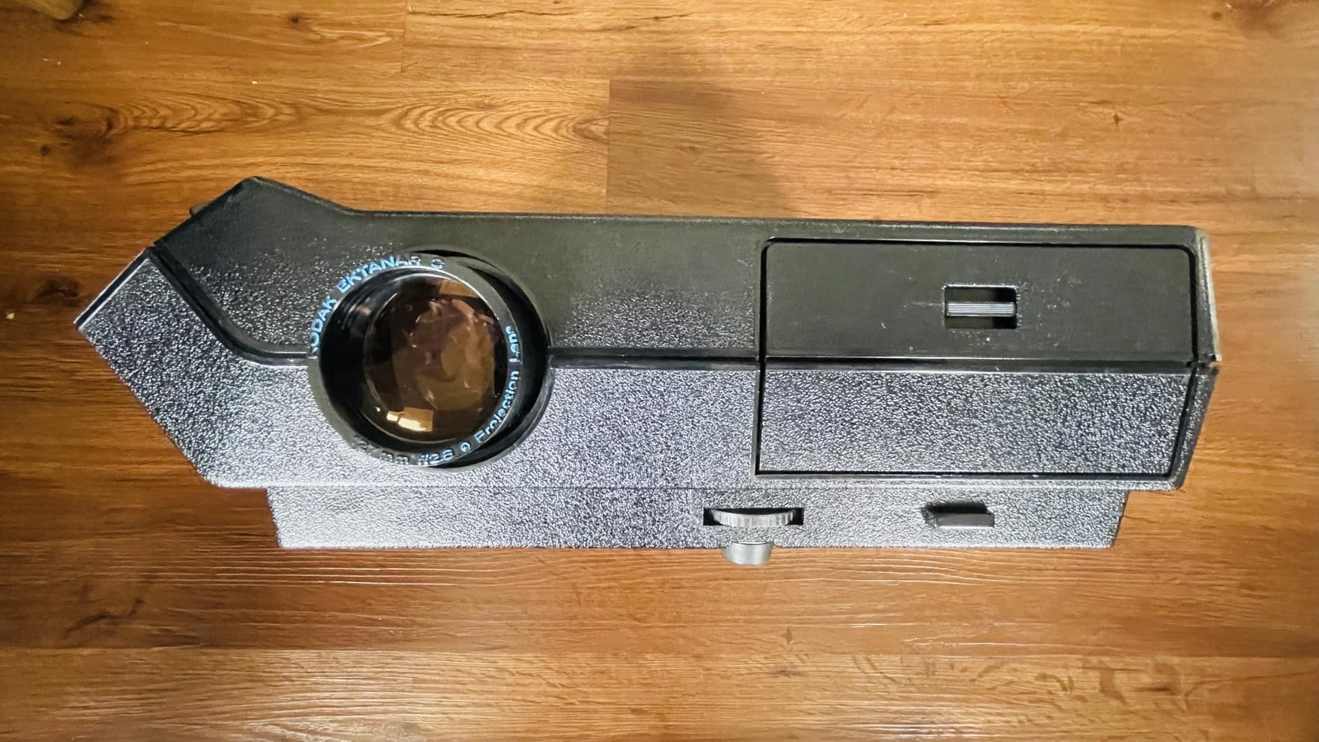 Kodak Carousel 4200 Slide Projector customer photo 1