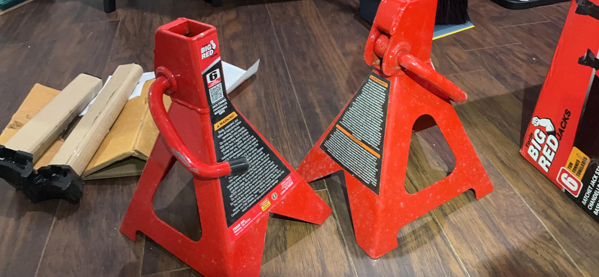BIG RED T46202 Torin Steel Jack Stands: 6 Ton (12,000 lb) Capacity, Red, 1 Pair customer photo 1