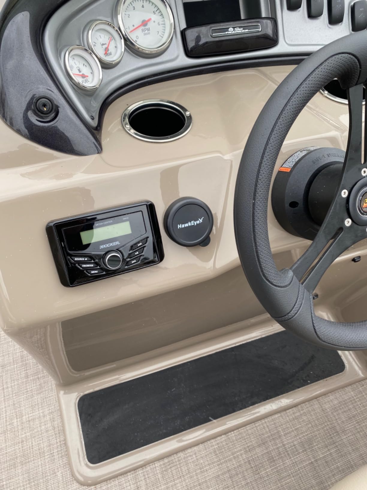 DepthTrax 2B Boat Mount in Dash Digital Depth Finder customer photo 1