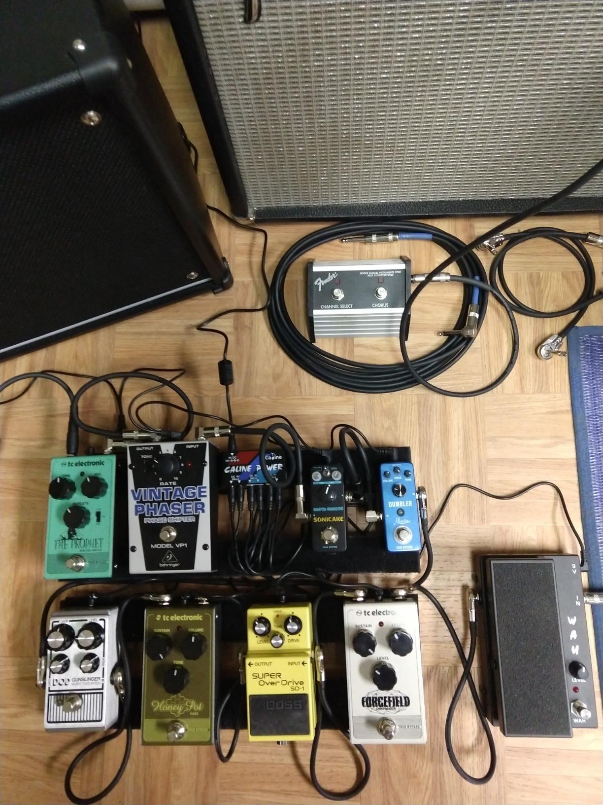 BOSS SD-1 SUPER Overdrive Compact Overdrive Pedal customer photo 2