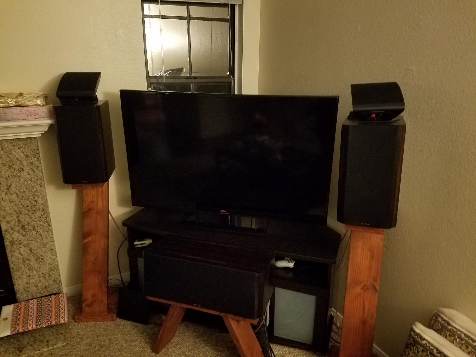 OWM3 Compact Wall & Bookshelf Speakers, Pair, White | 4.5