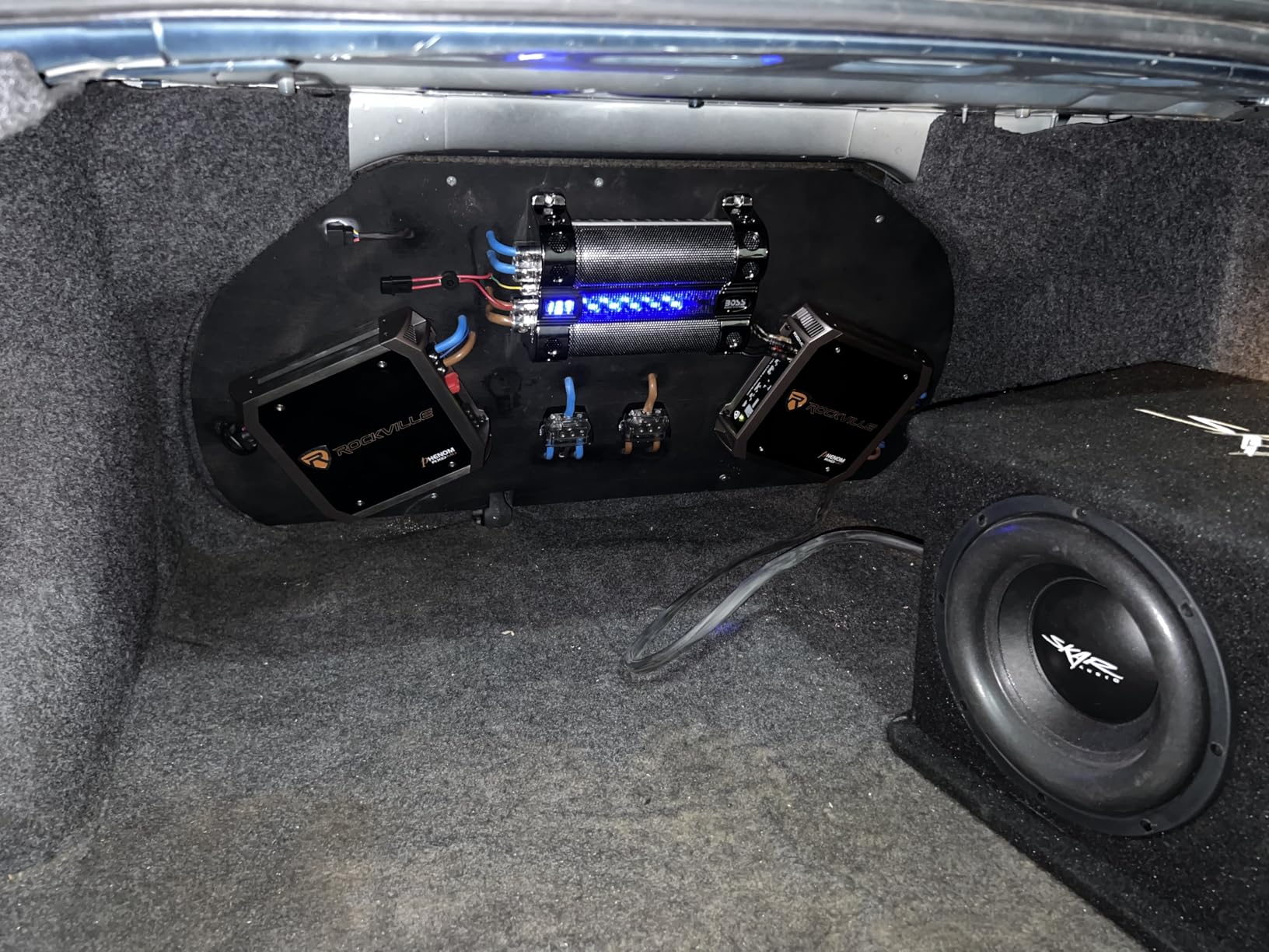 BOSS Audio Systems CAP18, 18 Farad Car Capacitor, Energy Storage customer photo 2