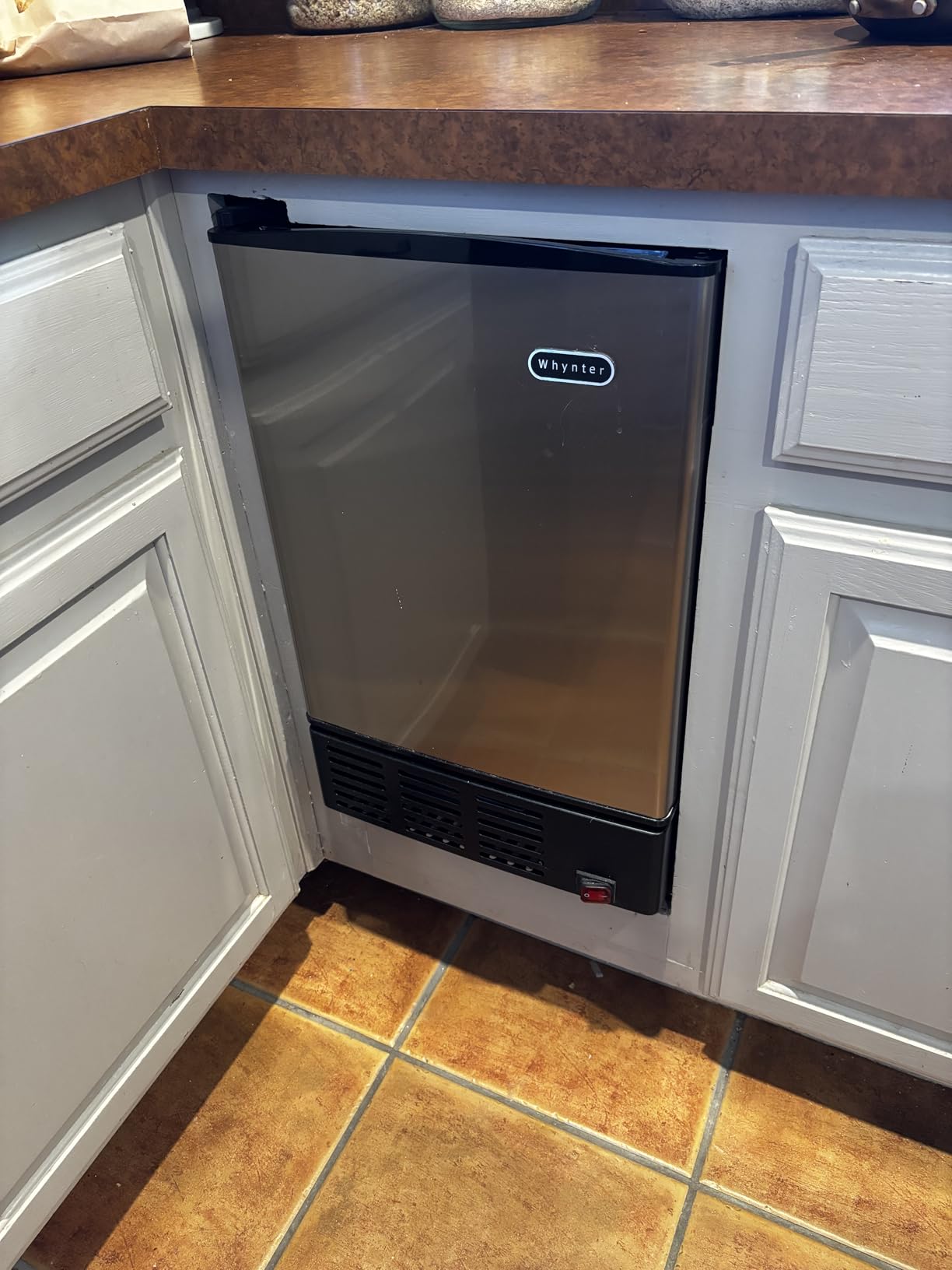 Whynter Built-In Stainless Steel Ice Maker, Undercounter, UIM-155 | Makes up to 12 lbs of Crescent Ice in 24 Hours and Stores 6 lbs, No Drain Required, Auto Shut Off and One Button Operation customer photo 1