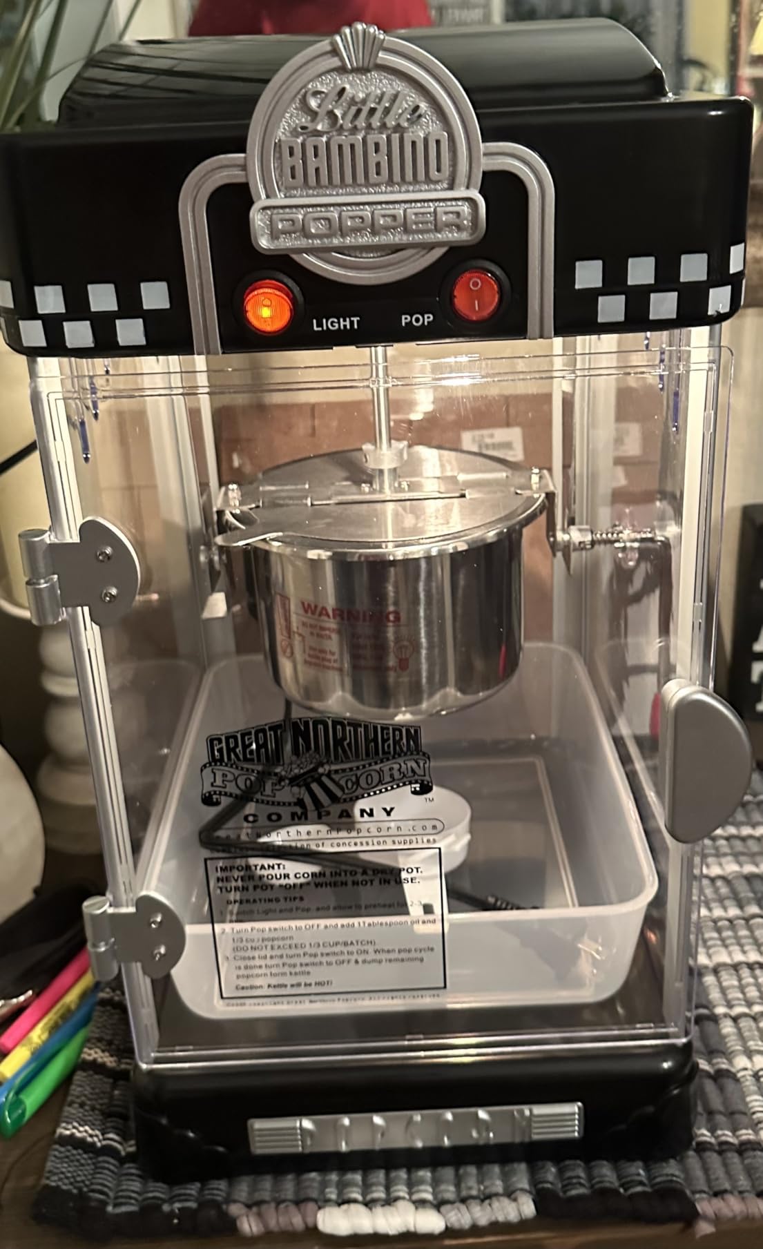 Great Northern Popcorn Little Bambino 2.5oz Popcorn Machine, Red - Tabletop Movie Theater Popcorn Popper customer photo 1