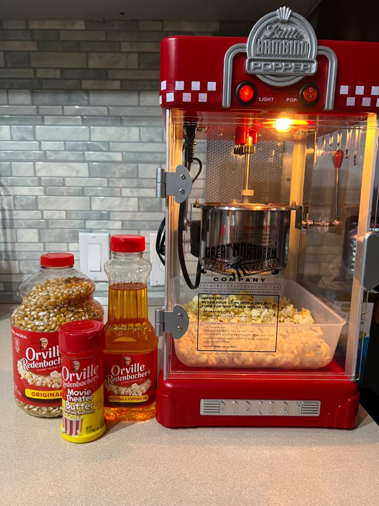 Great Northern Popcorn Little Bambino 2.5oz Popcorn Machine, Red - Tabletop Movie Theater Popcorn Popper customer photo 2