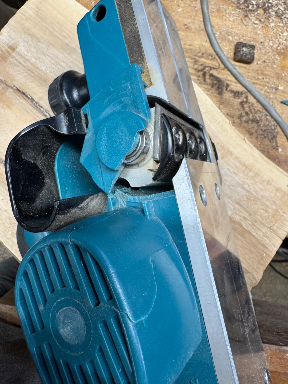 Makita KP0800K 3-1/4