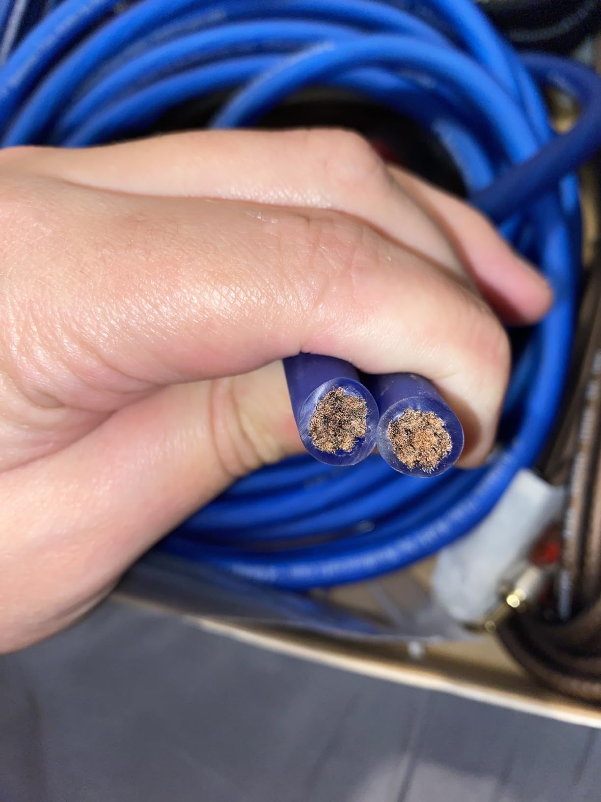KnuKonceptz Kolossus 4 Gauge OFC Amplifier Installation Kit customer photo 1