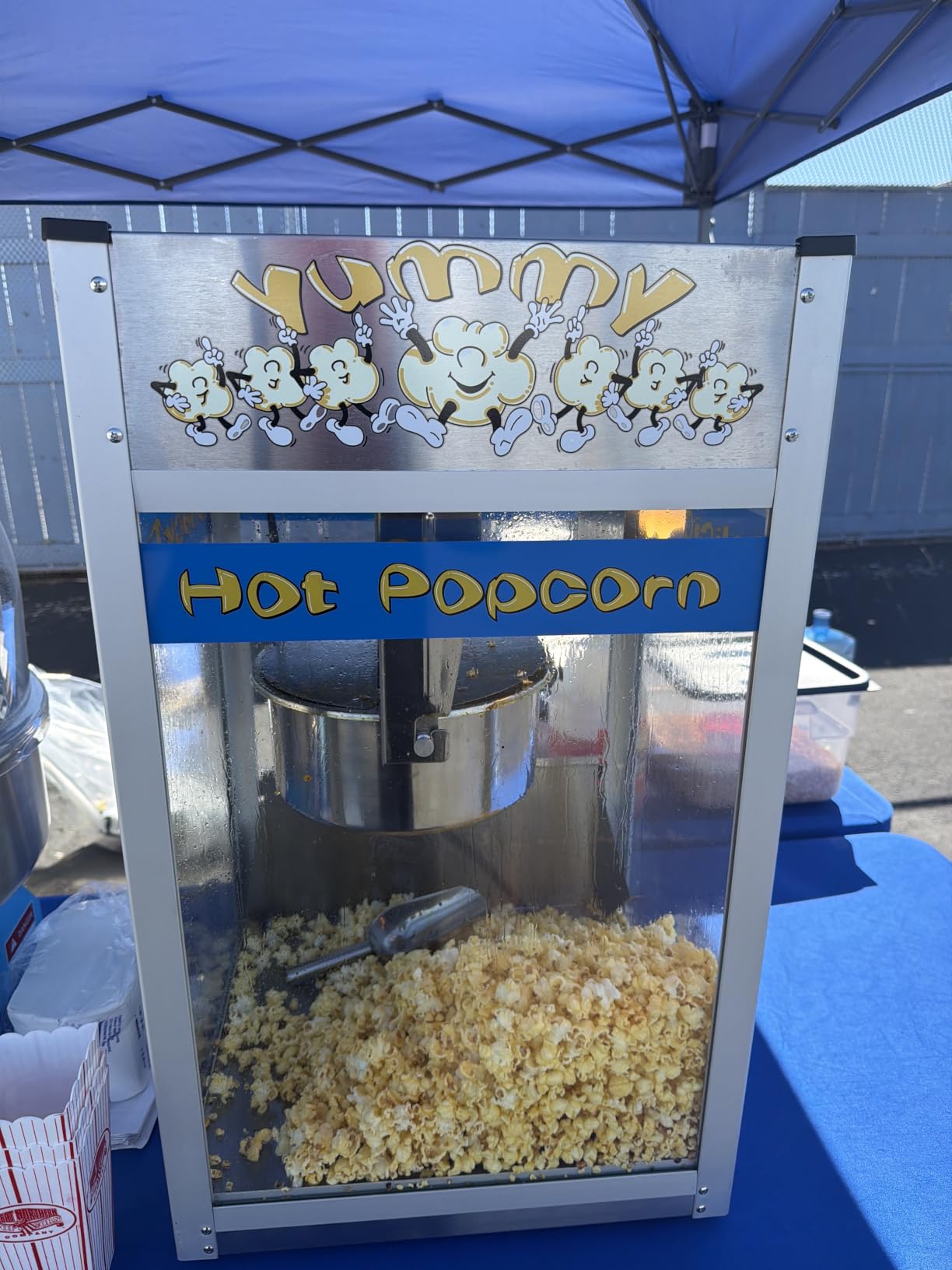 Great Northern Popcorn Company 6210 Pop Heaven Commercial Quality Popcorn Popper Machine, 12 Ounce, Blue customer photo 1