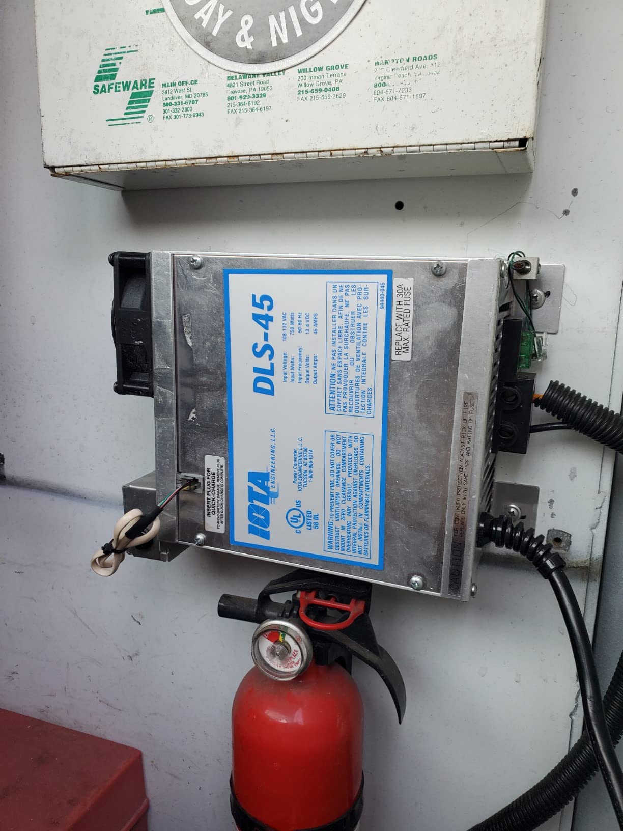 IOTA DLS-45/IQ4 12 Volt 45 AMP 4-Stage Automatic Smart Battery Charger / Power Supply customer photo 1