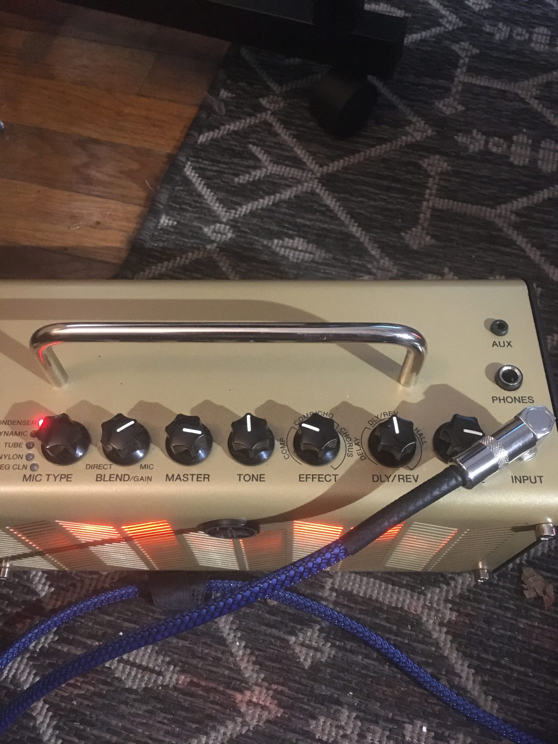Yamaha THR5 10-Watt Desktop Guitar Combo Amp customer photo 1