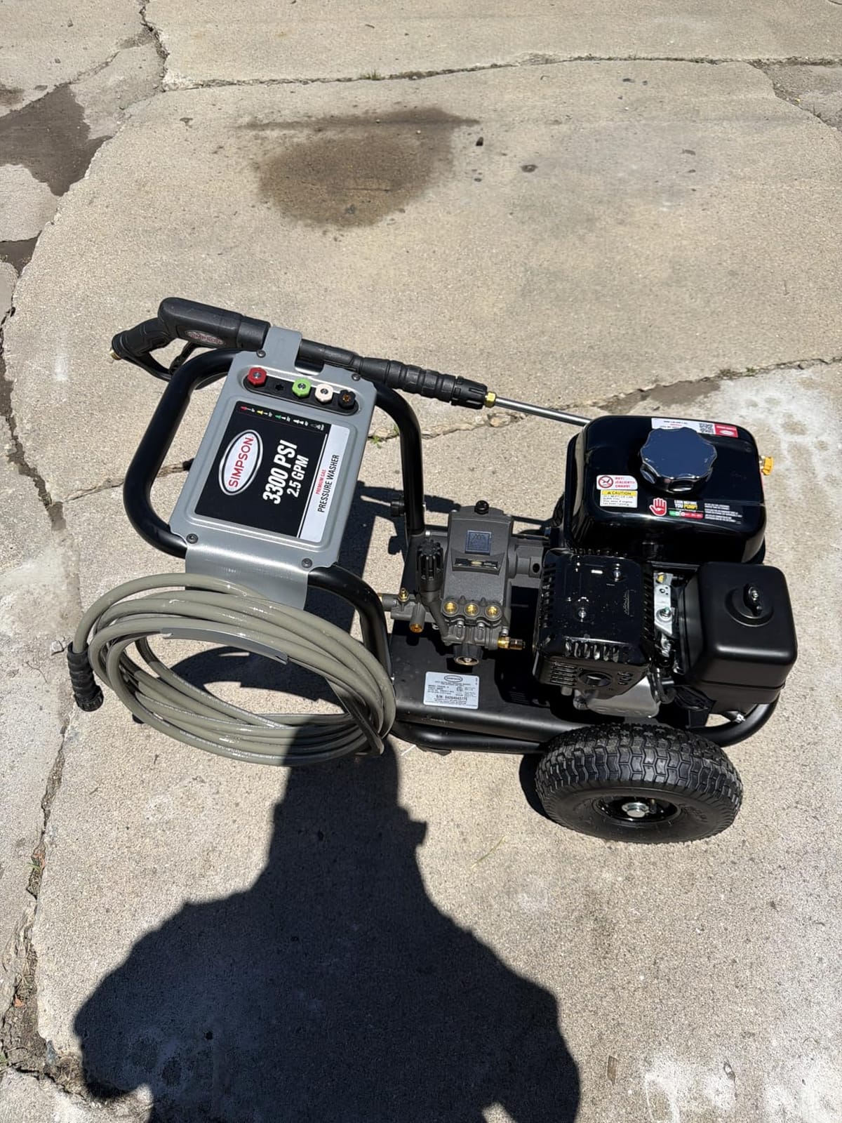SIMPSON Cleaning PS3228 PowerShot 3300 PSI Gas Pressure Washer, 2.5 GPM, Honda GX200 Engine, Includes Spray Gun and Extension Wand, 5 QC Nozzle Tips, 5/16-inch x 25-foot MorFlex Hose, 49-State | Gas Power Washer For Professionals. AAA Triplex Pump, 25' MorFlex Hose, 5 Nozzles, Steel Frame. 49-State Compliant. PS3228 customer photo 1