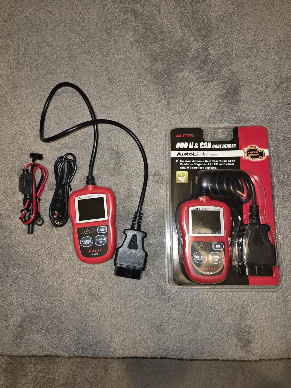 Autel AL319 Professional OBD2 Scanner, Enhanced Check Engine Code Reader | Reset Fault Code, Live Data, Freeze Frame, CAN Car Diagnostic Scan Tool for All OBDII Vehicles After 1996, 2026 Upgraded customer photo 2