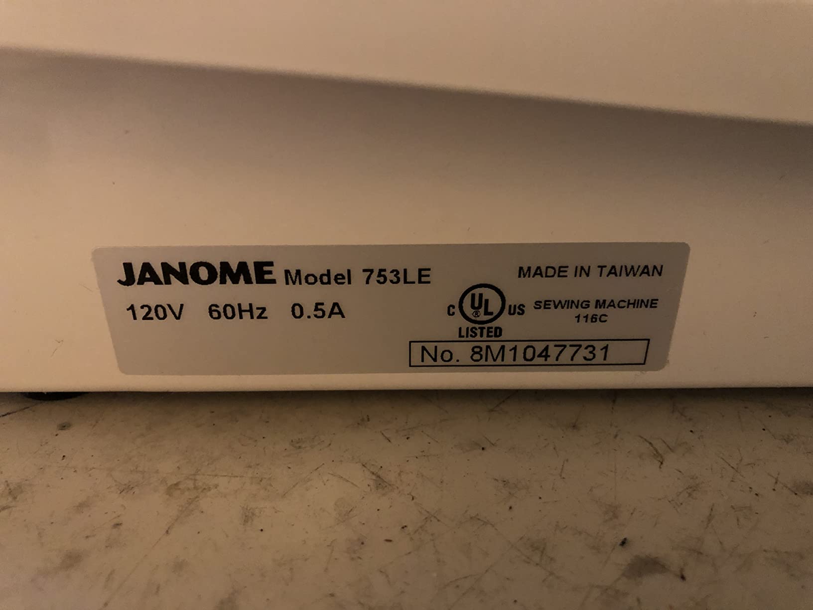 Janome HD3000 Heavy-Duty Sewing Machine with 18 Built-in Stitches + Hard Case | 18 Built-in Stitches + Hard Case customer photo 2