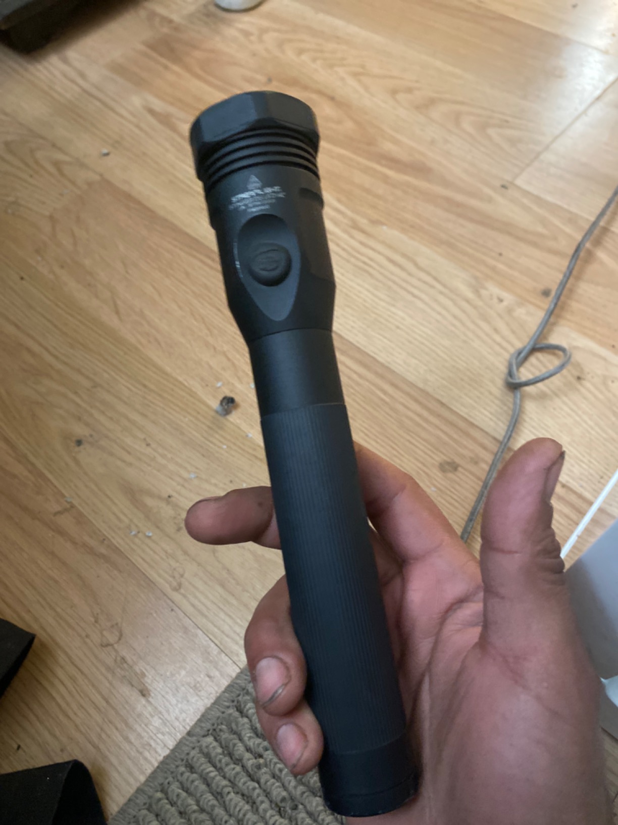 Streamlight 75458 Stinger DS LED HL 800-Lumen Rechargeable Dual-Switch Flashlight, Black customer photo 2