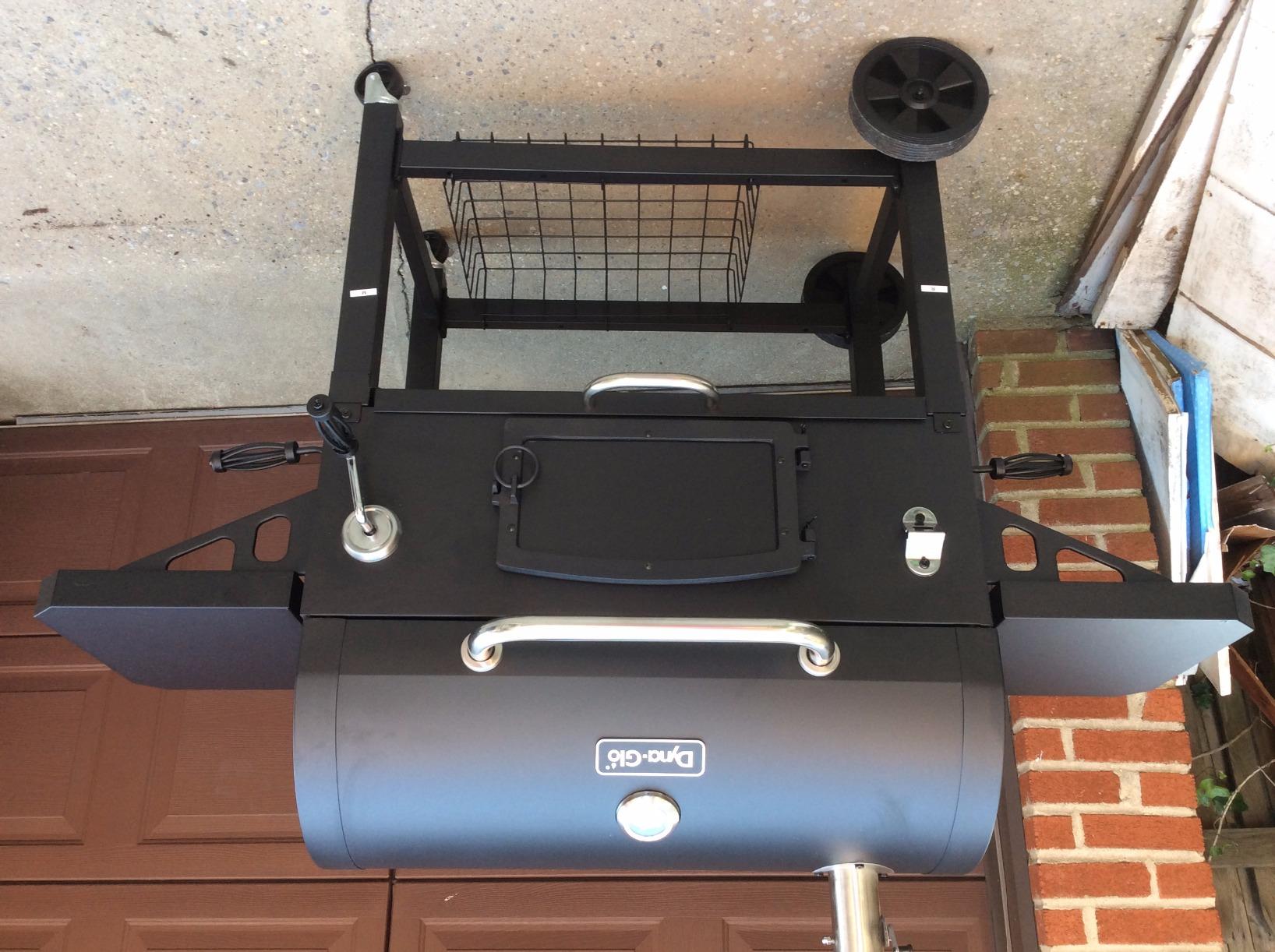 Dyna-Glo DGN576DNC-D X-Large Heavy-Duty Charcoal Grill, Black customer photo 1