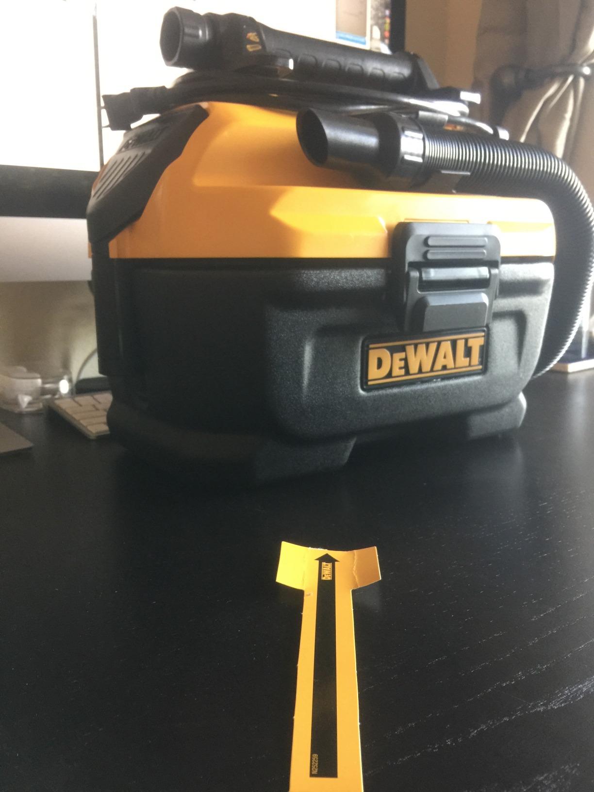 DEWALT 20V MAX Shop Vacuum Wet and Dry, Shop Vac 2 Gallon, Cordless and Corded Wet Dry Vacuum Cleaner, Wide Nozzle, HEPA Filter, Tool Only (DCV581H) customer photo 1