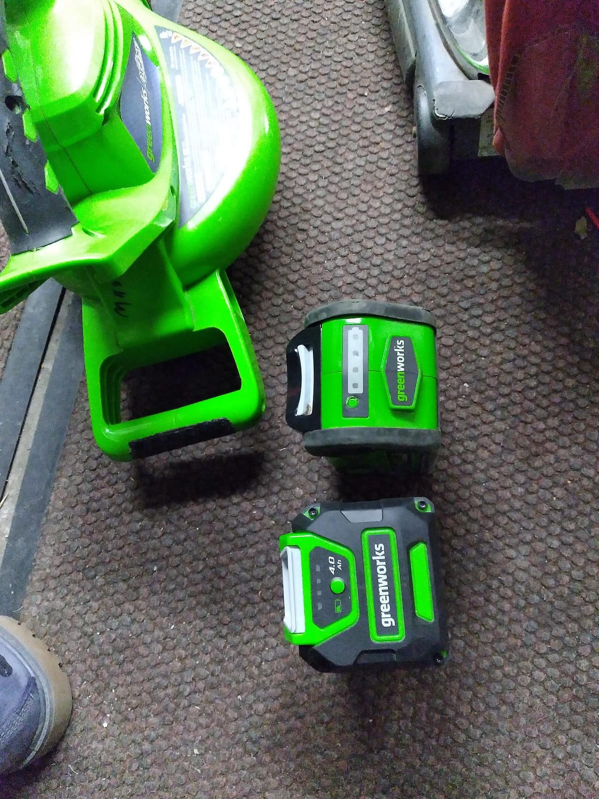 Greenworks 40V Leaf Blower / Vacuum, 340 CFM, 4.0 Ah Battery and Charger customer photo 1