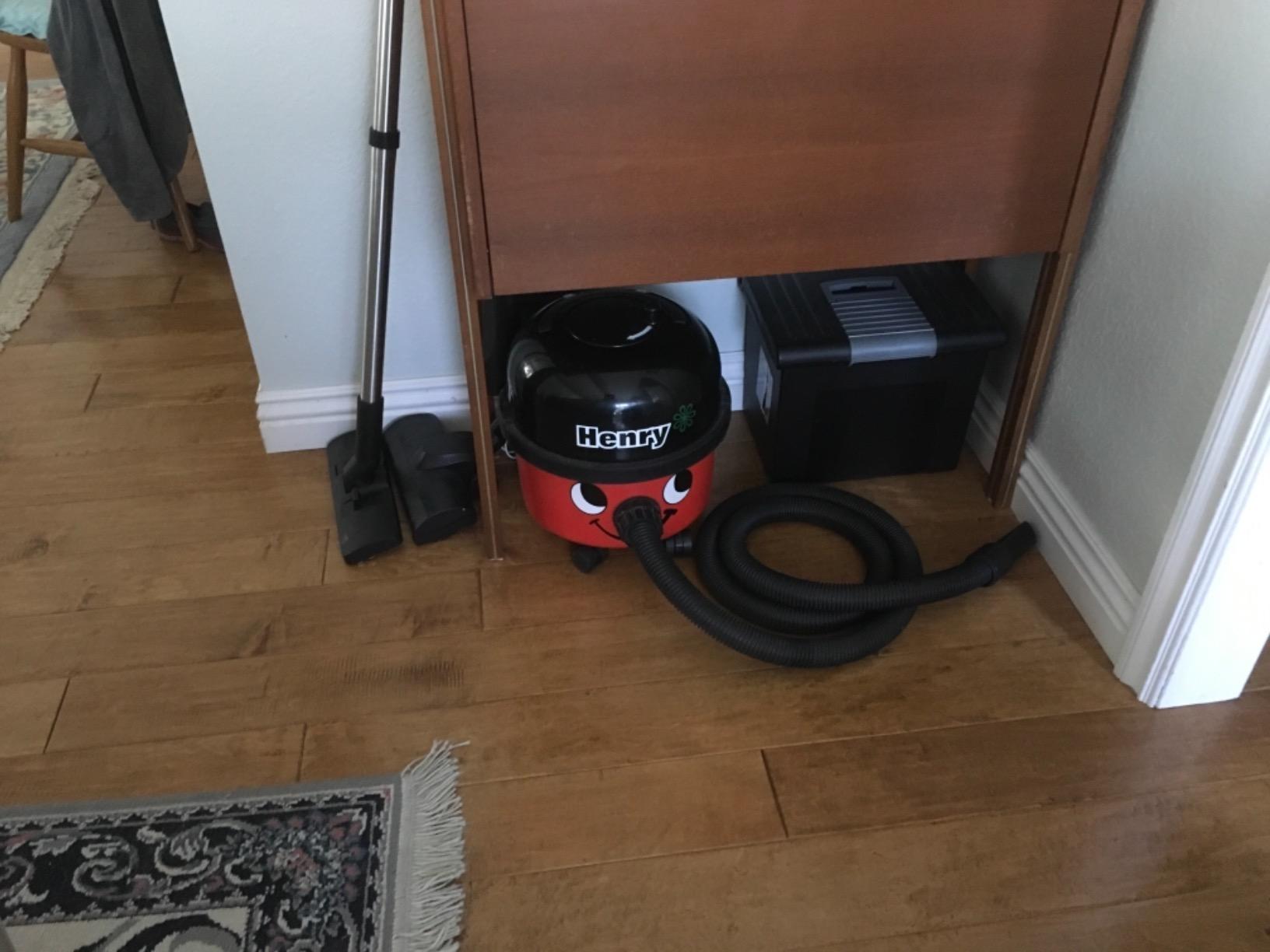 NaceCare HVR 200 Henry Canister Vacuum for Residential/Light Commercial with AST2 Kit customer photo 1