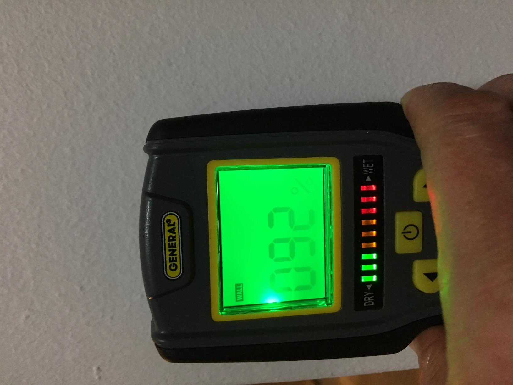 General Tools Digital Moisture Meter MMD7NP - Humidity Sensor- Pinless and Non-Invasive customer photo 2