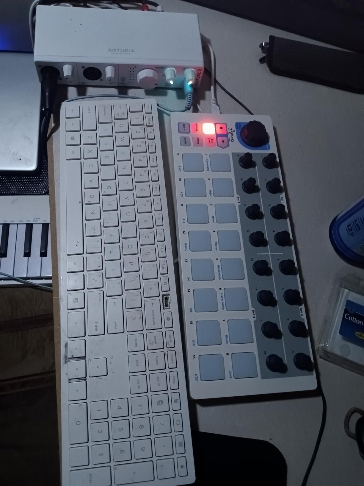 Arturia BeatStep Compact MIDI Controller & Sequencer | 16 velocity and pressure-sensitive pads, 16-encoder step programmer, CV and gate outputs, Ableton Live Lite Analog Lab Intro customer photo 1