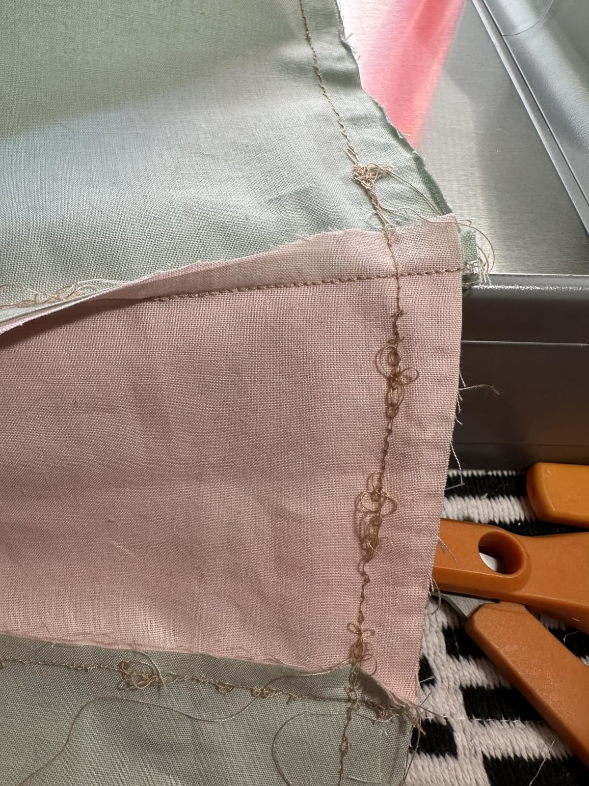 SINGER 4432 Heavy Duty Sewing Machine, 32 Stitches, 110 Applications, 50% More Power for Thick Fabrics, 1100 Stitches/Min, 1-Step Buttonhole customer photo 2