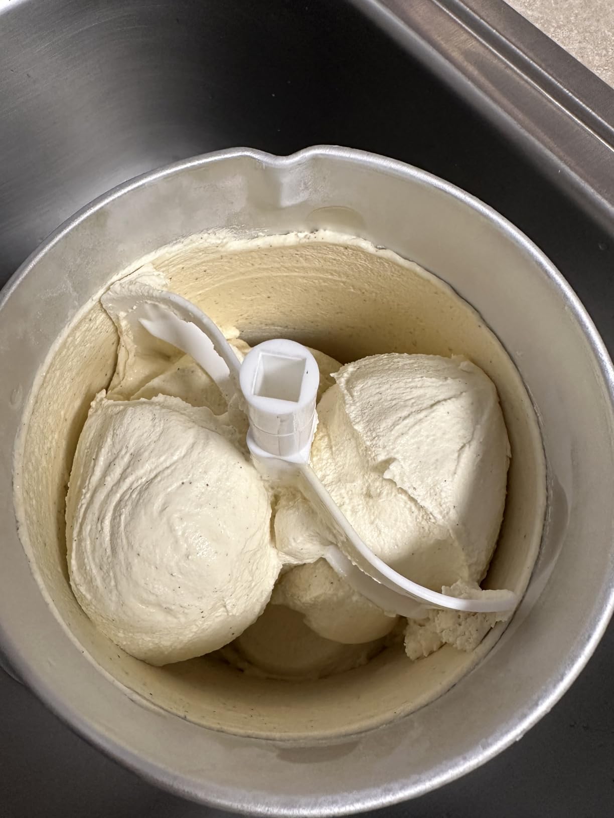 Nostalgia Electric Ice Cream Maker With 6 Qt Capacity - Old Fashioned Ice Cream Machine Makes Frozen Yogurt or Gelato in Minutes- Vintage Wooden Style Ice Cream Maker with Aluminum Canister- Dark Wood customer photo 2