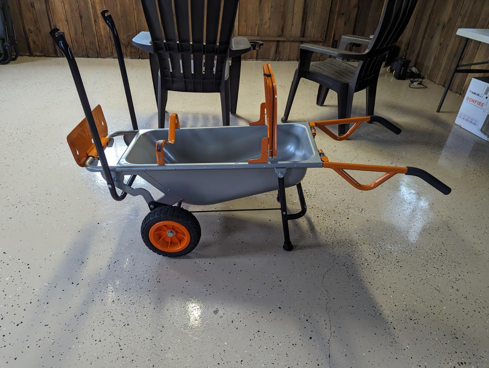 WORX Wheelbarrow Heavy Duty Dolly, 8-in-1 Aerocart Garden Cart, WG050 customer photo 1