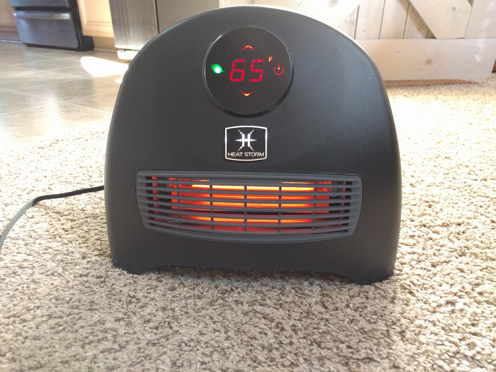 Heat Storm Mojave Indoor Ultra Lightweight Portable Infrared Space Heater - 1500 Watts - Built in Thermostat & Overheat Sensor - Remote Control customer photo 2