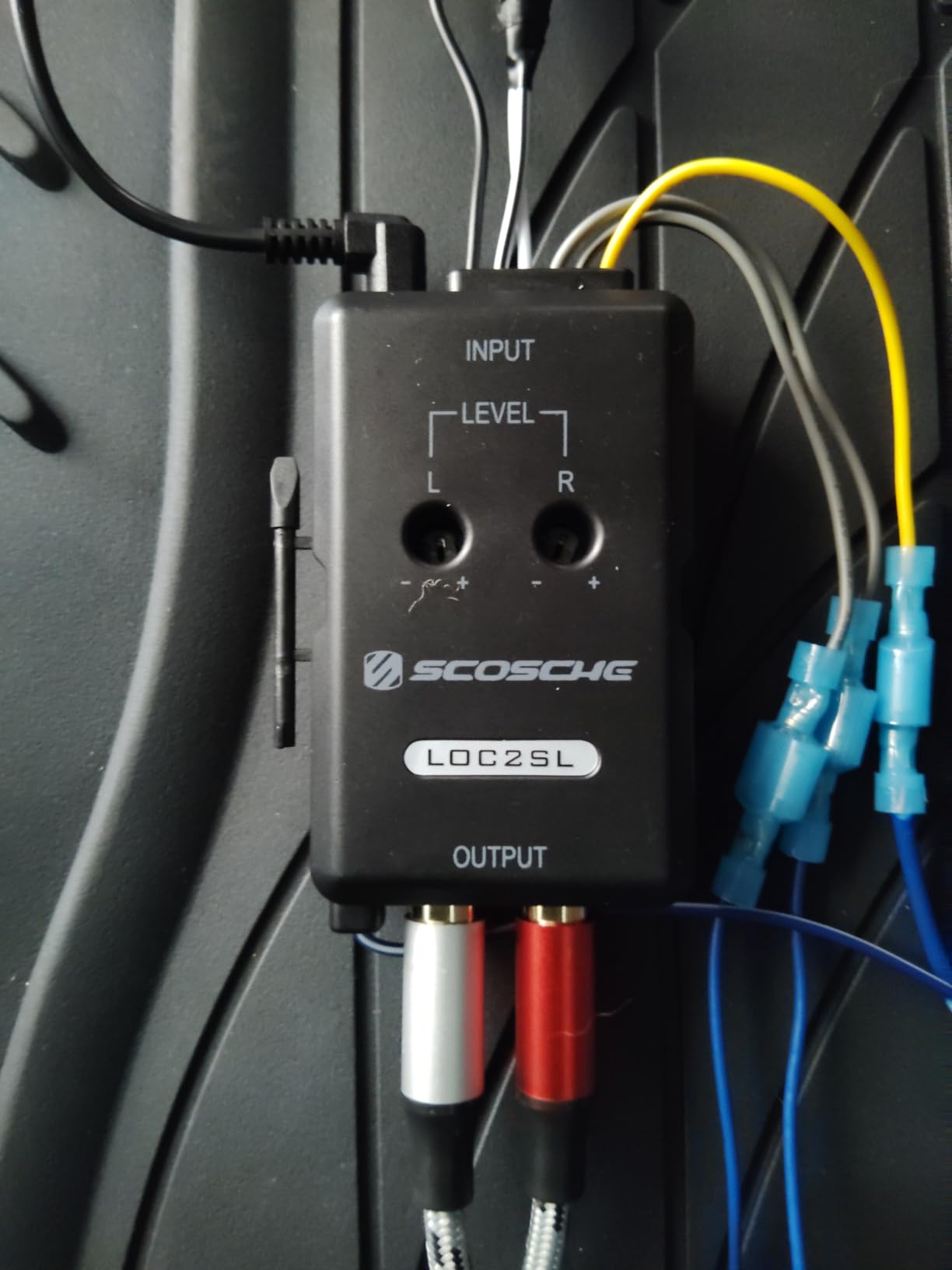 Scosche LOC2SL Line Output Converter with Remote Control Knob - 2CH High/Low RCA Converter customer photo 2