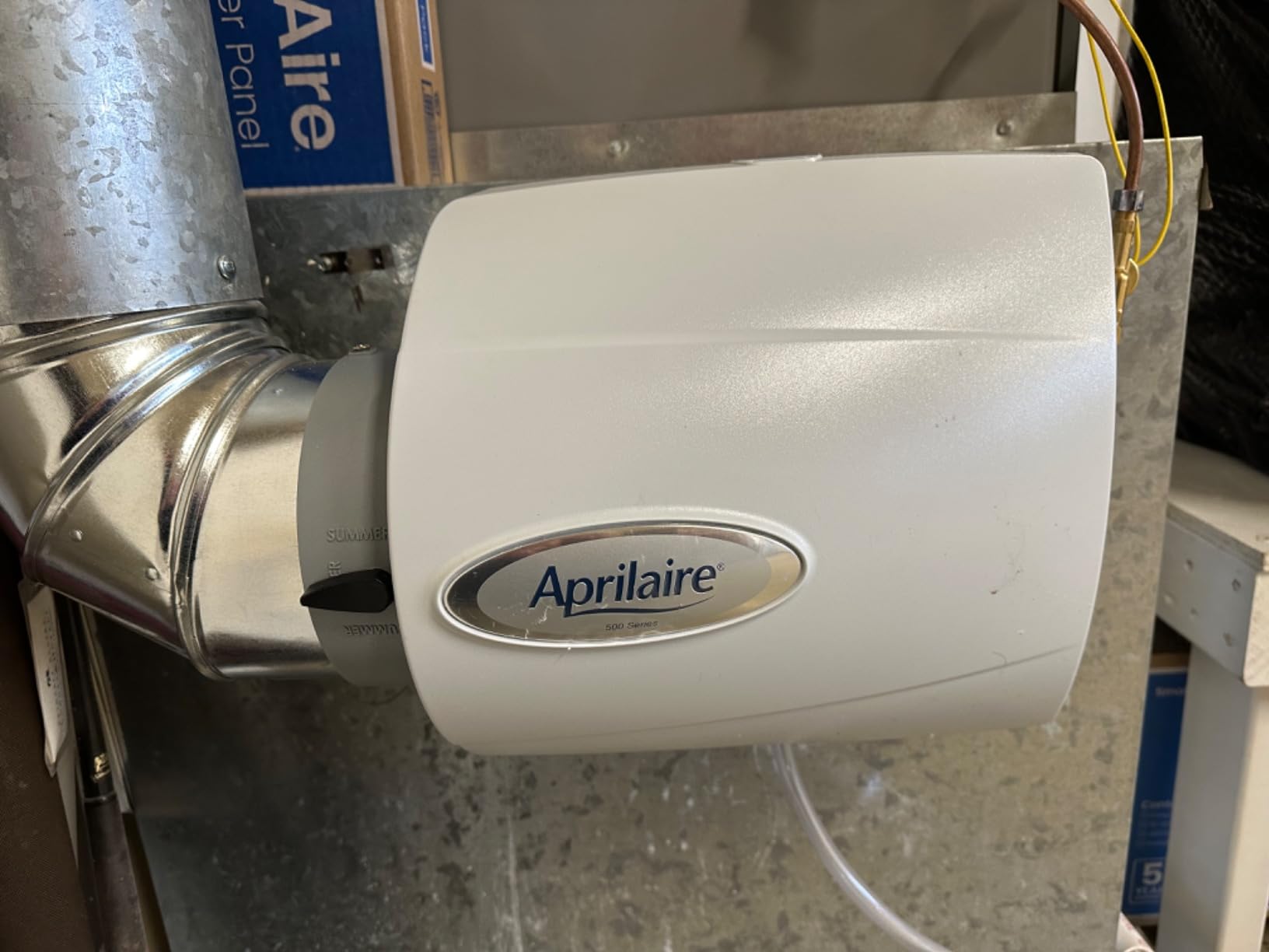 AprilAire 500M Whole-House Humidifier, Manual Compact Furnace Humidifier, Large Capacity Whole-House Humidifier for Homes up to 3,600 Sq. Ft., White customer photo 1