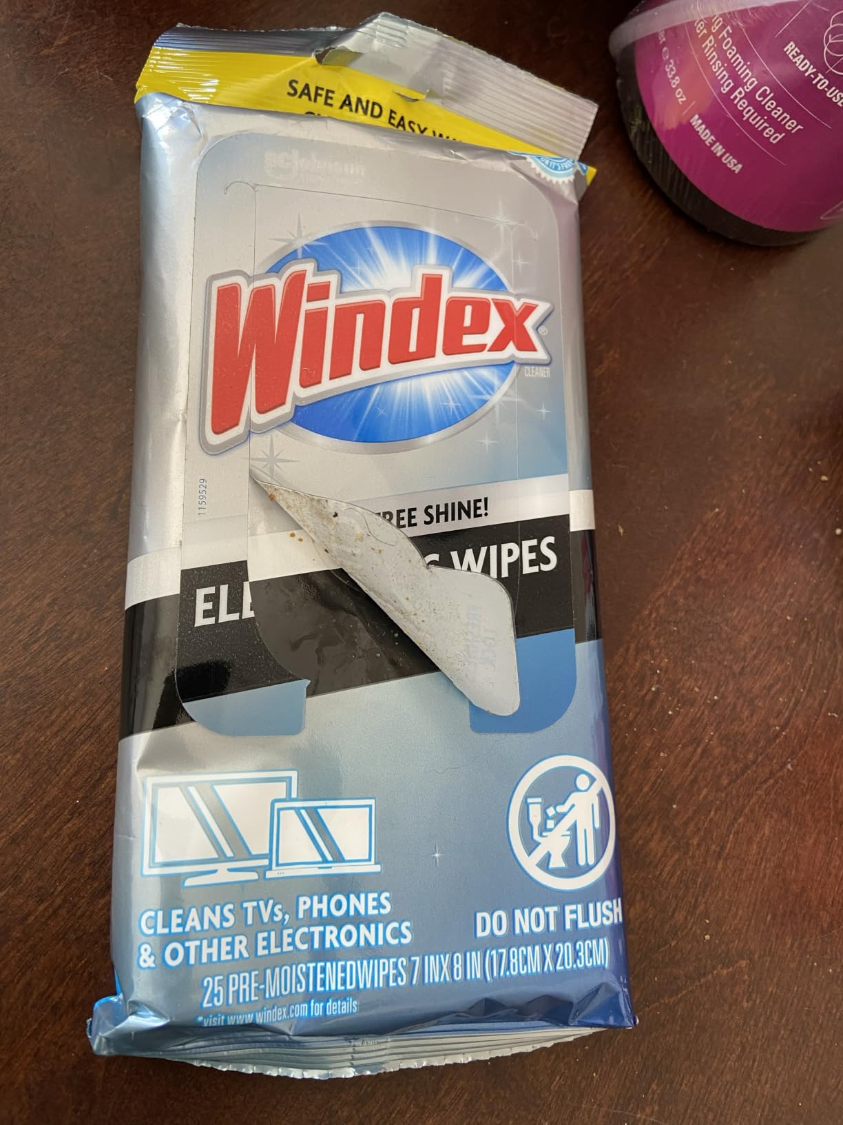 Windex Electronic Cleaning Wipes, Anti-Static & Ammonia-Free, 25 Count | Pre-Moistened Wipes for Monitors, Computer Screens, Laptops, TVs, Phones & More, Resealable Pack with Freshness Lock customer photo 1