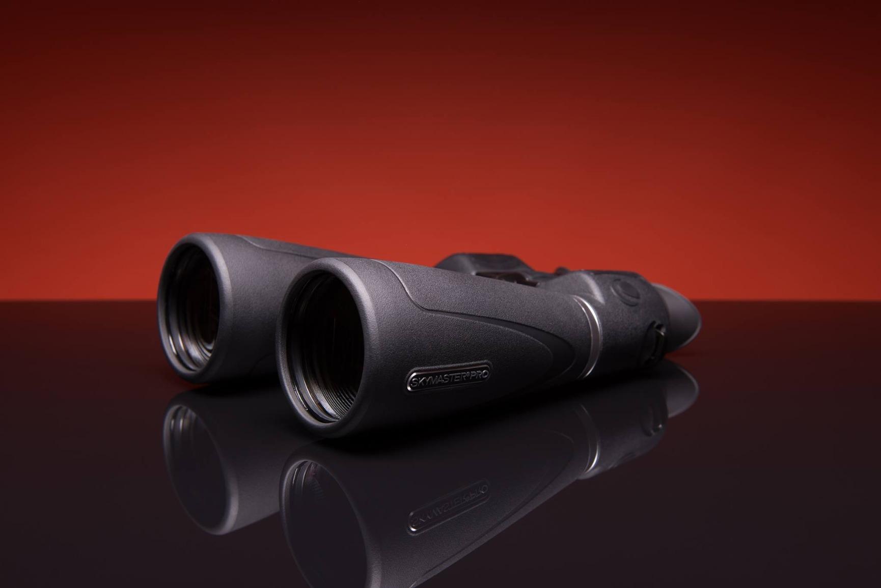 Celestron SkyMaster Pro 15x70 Binoculars for Astronomy & Travel | XLT Fully Multi-Coated Optics, Waterproof & Fogproof, Rubber Armored Body, Astronomy & Long Range Viewing, Tripod Adapter Included customer photo 1