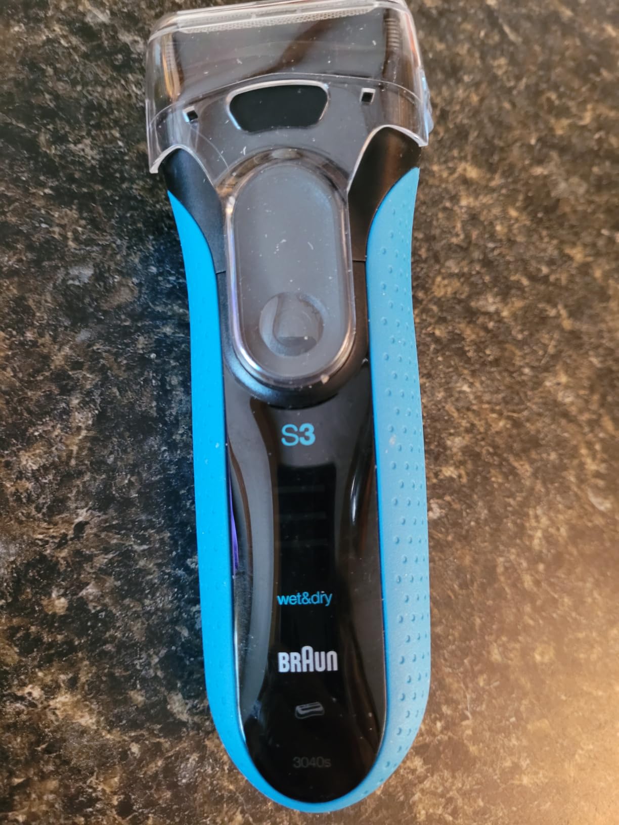 Braun Electric Series 3 Razor with Precision Trimmer, Rechargeable, Wet & Dry Foil Shaver for Men, Blue/Black, 4 Piece | Precision Trimmer, Rechargeable, Wet & Dry, Foil Shaver, 4 Piece customer photo 1