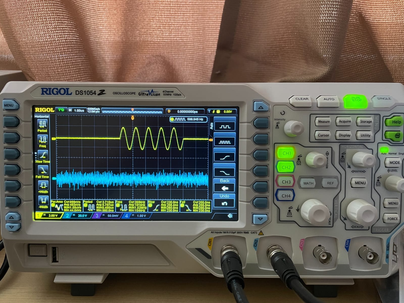 Rigol DS1054Z Digital Oscilloscope, 50MHz, 4 Channel, 1GSa/s, Best Value | Ideal for students & hobbyists, 1GSa/s real-time sample rate, 24Mpts memory depth, professional desktop lab design customer photo 1