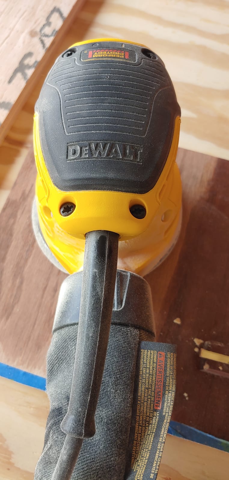 DEWALT Orbital Sander, 5 Inch Palm Sander Tool, 12,000 OPM (DWE6421) customer photo 1