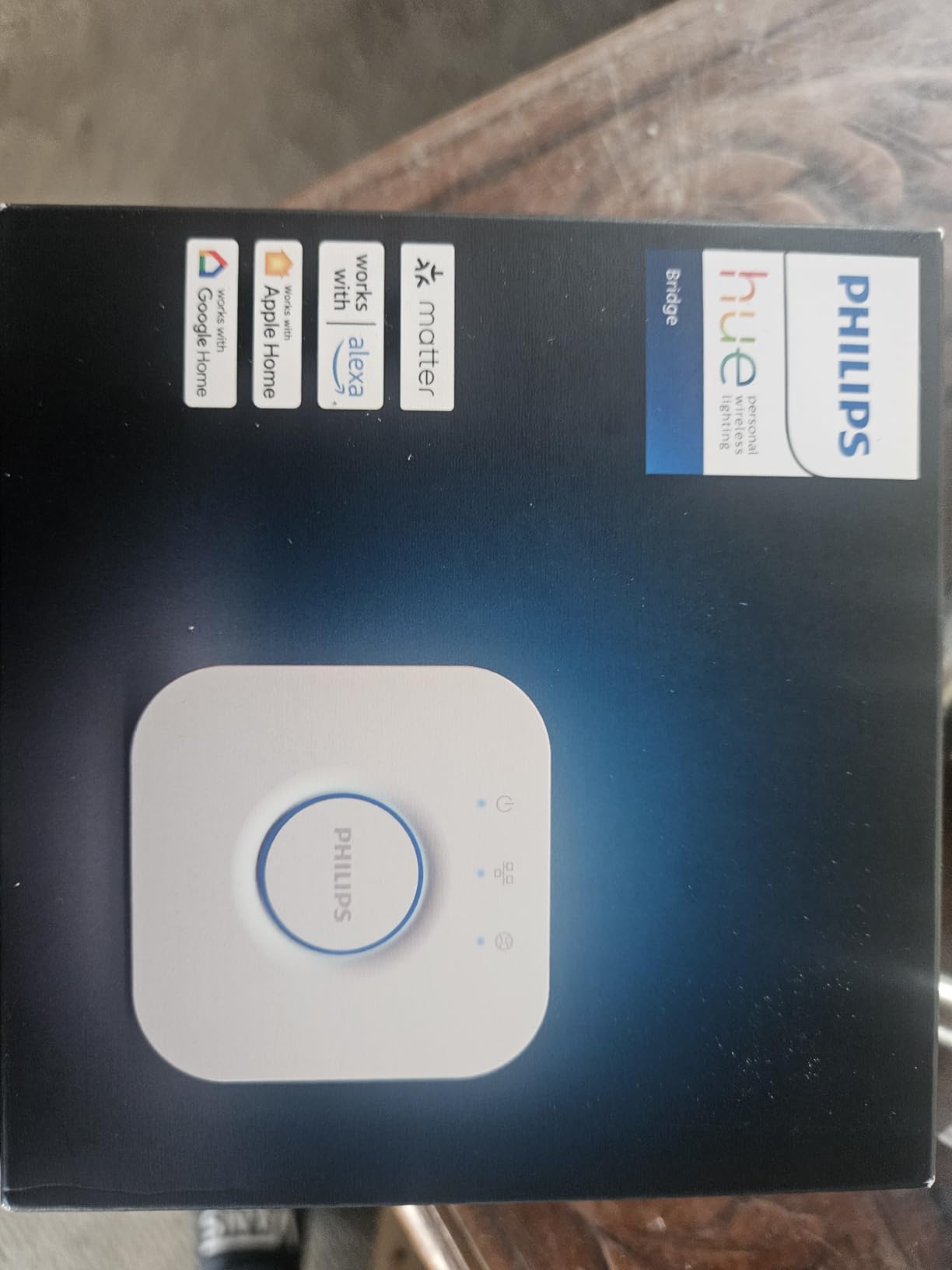 Philips Hue Bridge, Unlock the Full Potential of Hue Bridge System, Multi-Room and Out-of-Home Control, Create Automations and Zones, Smart Lighting Hub, Works with Voice and Matter-Compatible customer photo 1