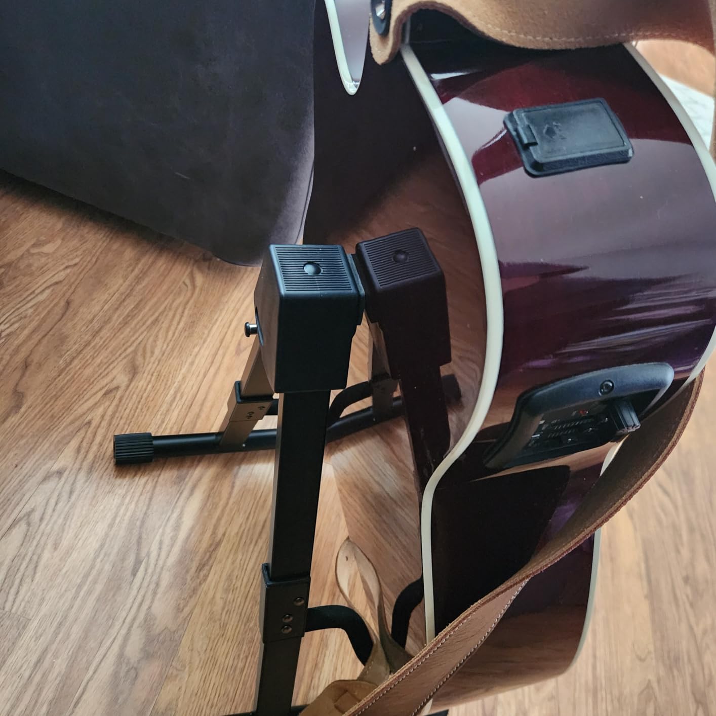 Amazon Basics Portable Adjustable Folding Guitar Stand for Electric and Acoustic Guitars, A-shape, Fully Assembled with Padded Foam, Black customer photo 1
