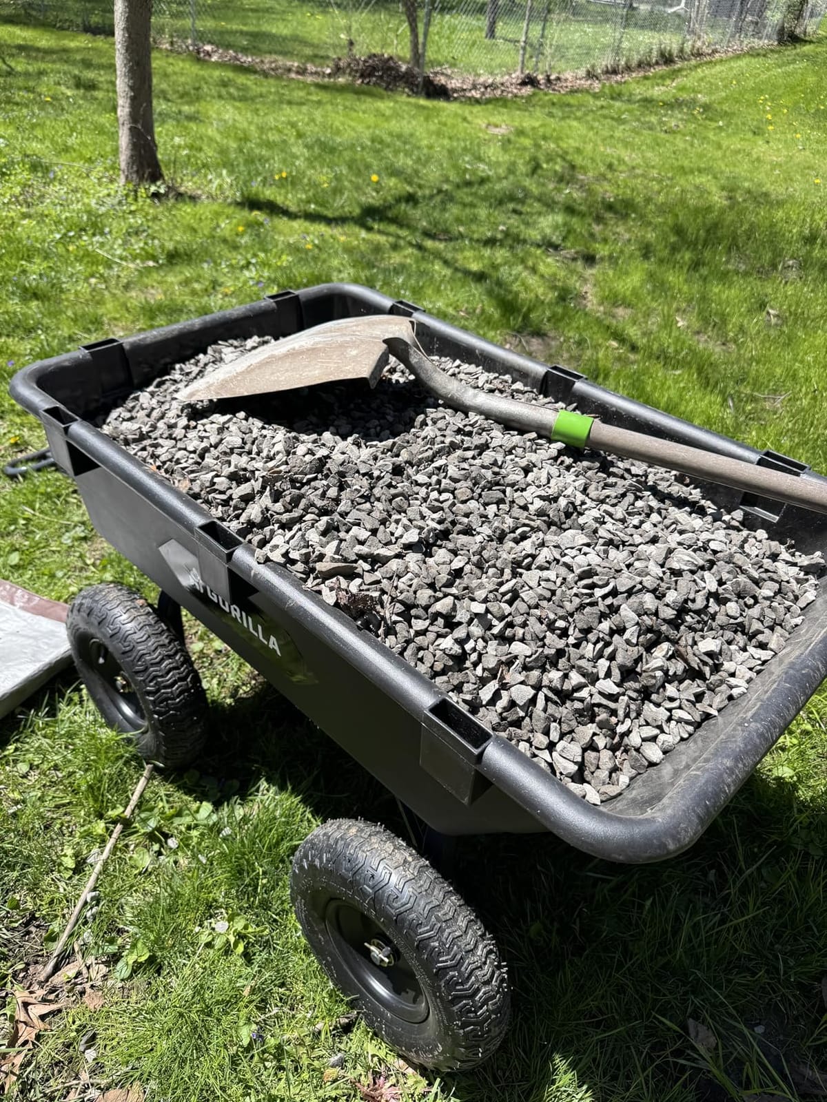 Gorilla Carts Poly Dump Cart, 600 lb. Capacity, 4 Cu ft, Quick Release Dump customer photo 1