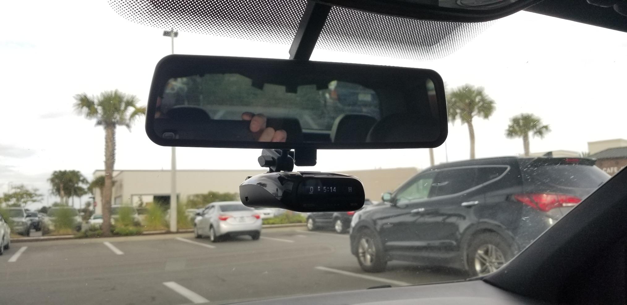 Uniden DFR7 Super Long Range Wide Band Laser/Radar Detector, Built-in GPS w/Mute Memory, Voice Alerts, Red Light & Speed Camera Alerts, OLED Display, Black customer photo 2