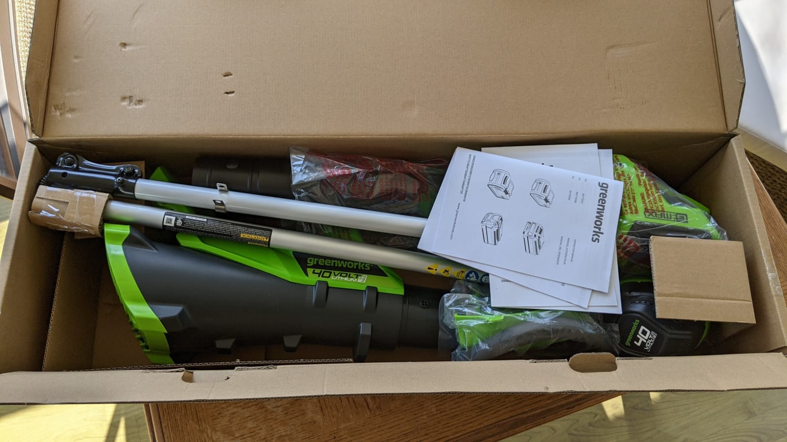 Greenworks 40V 12 in String Trimmer & 390 CFM Blower Combo, 2.0 Ah Battery customer photo 2
